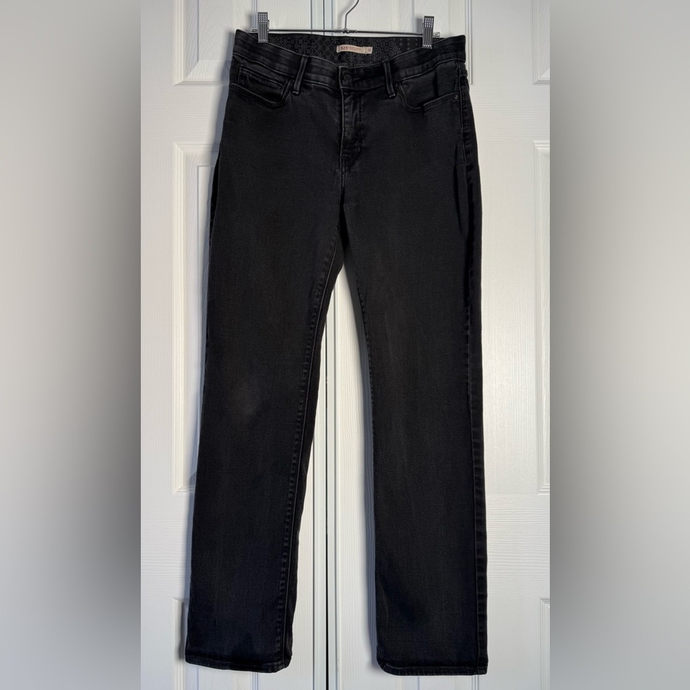Levi’s 525 Perfect Waist Straight Women’s Black Denim Jeans